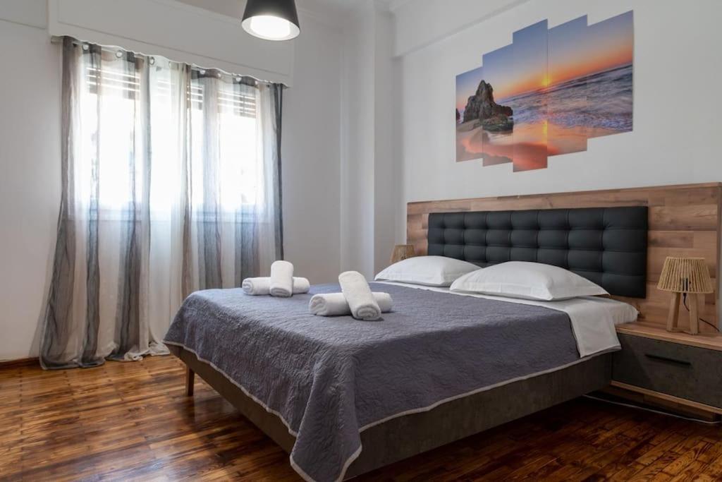 Entire Apt, 2nd Floor, Balcony * Athen